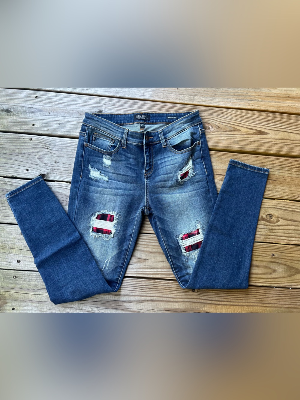 Judy Blue Buffalo Plaid Skinny Fit 9/29 Jeans